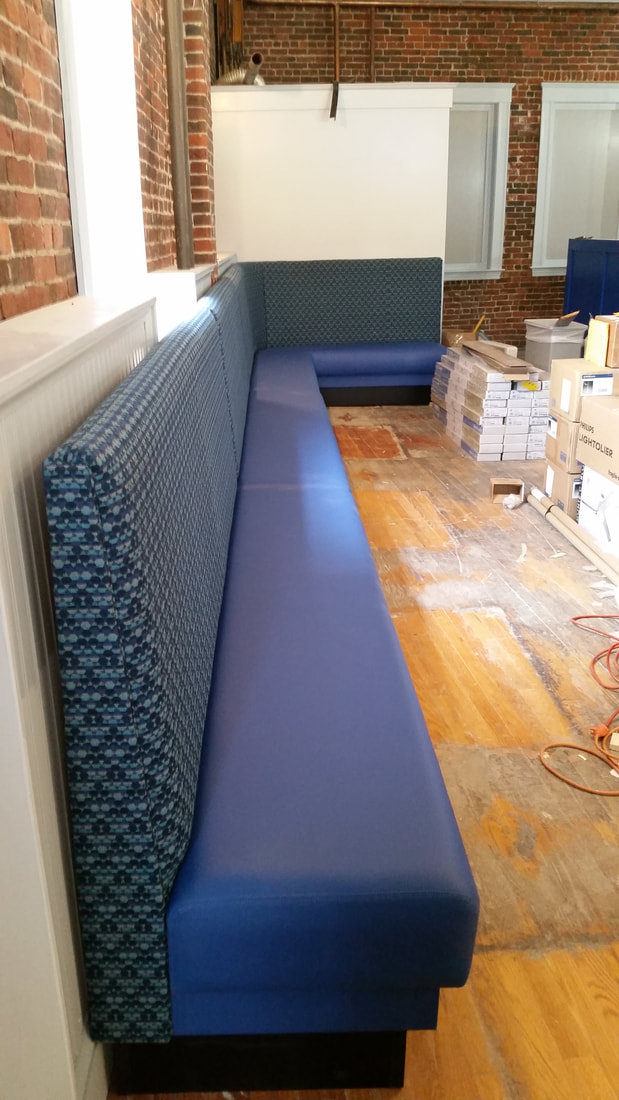 Custom Restaurant Banquette Booths: Design and Manufacturing